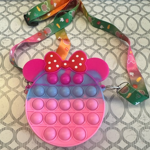Other - New minnie pop it girls bag wallet
